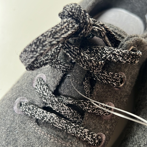 JSport Women’s Arrow Memory Foam Lace-Up Casual Walking Sneakers in Tweed Grey - Picture 10 of 13